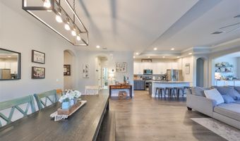 7023 OLD BENTON Dr, Apollo Beach, FL 33572