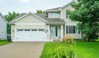 2013 NW School St, Ankeny, IA 50023