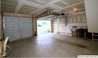 106 Lakeland Dr, Barnegat, NJ 08005