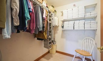 1701 130th St 307, Anamosa, IA 52205