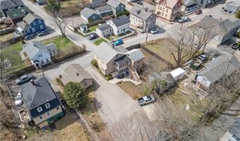 32 Union St, East Greenwich, RI 02818