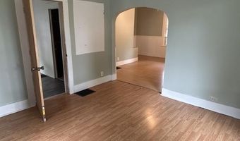812 E 9th St, Auburn, IN 46706