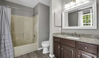 705 Lake Trl, Aurora, OH 44202