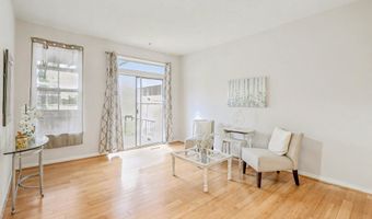 20402 COOL FERN Sq 20402, Ashburn, VA 20147