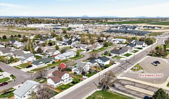 5470 Shenandoah Dr, Chubbuck, ID 83202