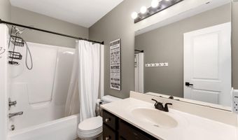 974 Dogwood Meadows Dr SE, Ada, MI 49301