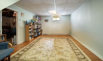 52 Glenwood Mt Rd, Alloway, NJ 07461