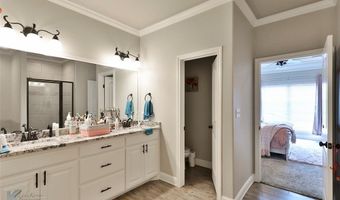 7502 Olive Grove Ave, Abilene, TX 79606