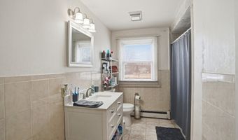 16 Brown St, North Providence, RI 02904