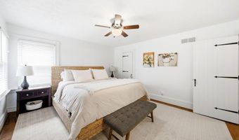 2400 Anchor Way, Anchorage, KY 40223