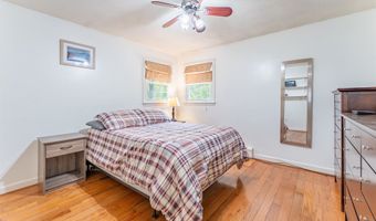 34 Oakhill Ave, Attleboro, MA 02703