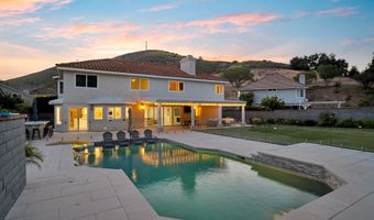 29504 Woodbrook Dr, Agoura Hills, CA 91301