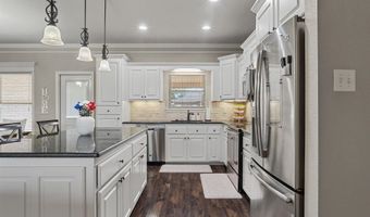 26 Huntington Dr, Austin, AR 72007