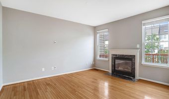 22616 WELBORNE MANOR Sq, Ashburn, VA 20148
