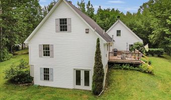 21 Bowling Green Ln, Belfast, ME 04915
