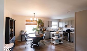 2427 Shady Ln, Anderson, IN 46011