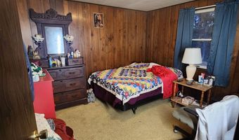 8490 W Us Highway 20, Angola, IN 46703