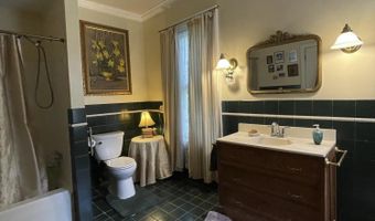 52 S Allen St, Albany, NY 12208