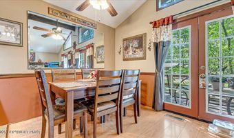 222 Keats Ln, Albrightsville, PA 18210