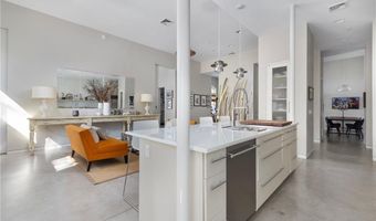 426 Spring St 101, Newport, RI 02840