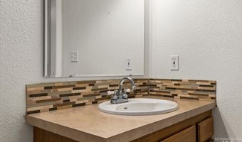 10605 W Goldenrod Ave, Boise, ID 83713