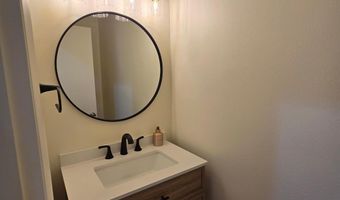 3208 Texas St NE, Albuquerque, NM 87110
