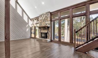 1724 KING CHARLES Ct, Alabaster, AL 35007