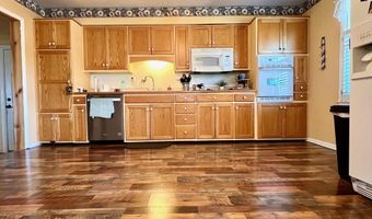 2858 Hillside Dr, Bedford, IN 47421