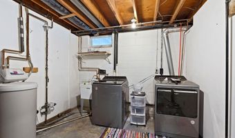 121 Chaparral Dr, Apple Valley, MN 55124