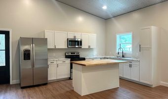 804 Forrest Ave, Adel, GA 31620