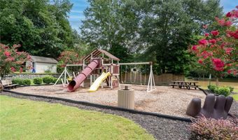 1102 Pine Grove Dr, Alpharetta, GA 30009
