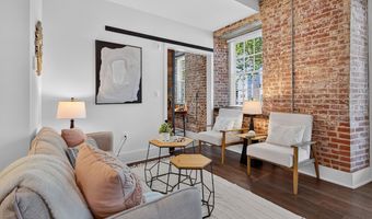 515 N WASHINGTON St 105, Alexandria, VA 22314