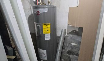 2838 W LANVALE St, Baltimore, MD 21216