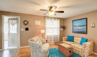 943 Pecan Cir, Barefoot Bay, FL 32976