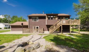 1 Lee Ann Dr, Johnston, RI 02919