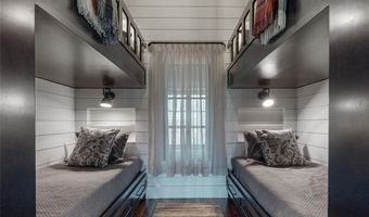 39 Firesong Ln, Glenville, NC 28736