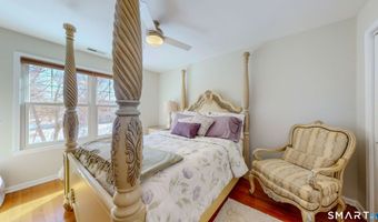 1 Lawrence Ave 1, Danbury, CT 06810