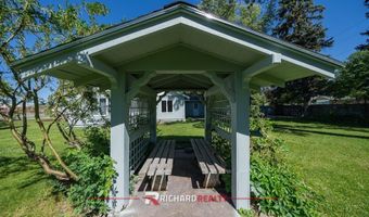 826 Cody Ave, Cody, WY 82414