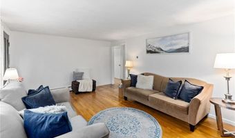 352 Lafayette Rd, North Kingstown, RI 02852