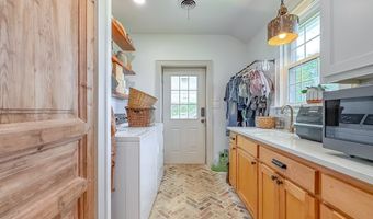1267 Quincy Hwy, Attapulgus, GA 39815