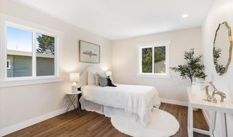 806 Clubhouse Dr, Aptos, CA 95003