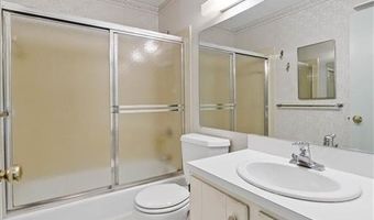 614 Pocasset Ct, Warwick, RI 02886
