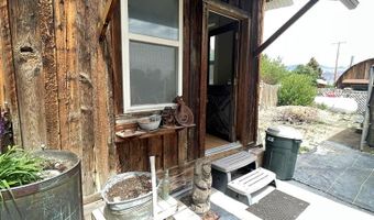 510 E Valley Ave, Challis, ID 83226
