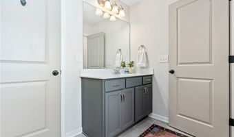 1014 DUNKIRK Cir, Auburn, AL 36832