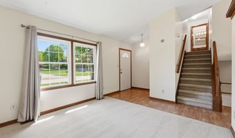 8768 Meadowridge Ln, Indianapolis, IN 46217