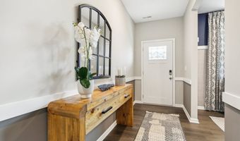 8083 Wesleyan Dr, Avon, IN 46123