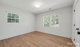 2000 Kilborne Dr, Charlotte, NC 28205