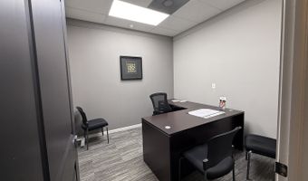 777 E Algonquin Rd, Algonquin, IL 60102