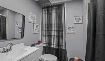 367 Laurel Hill Ave, Cranston, RI 02920