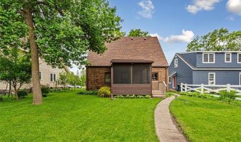 209 E Main St, Arlington, MN 55307